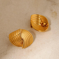 Interlaced Stud Earring