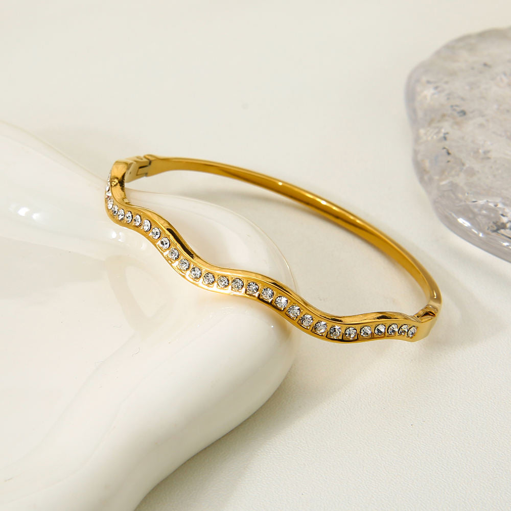 Wavy Diamond Bangle