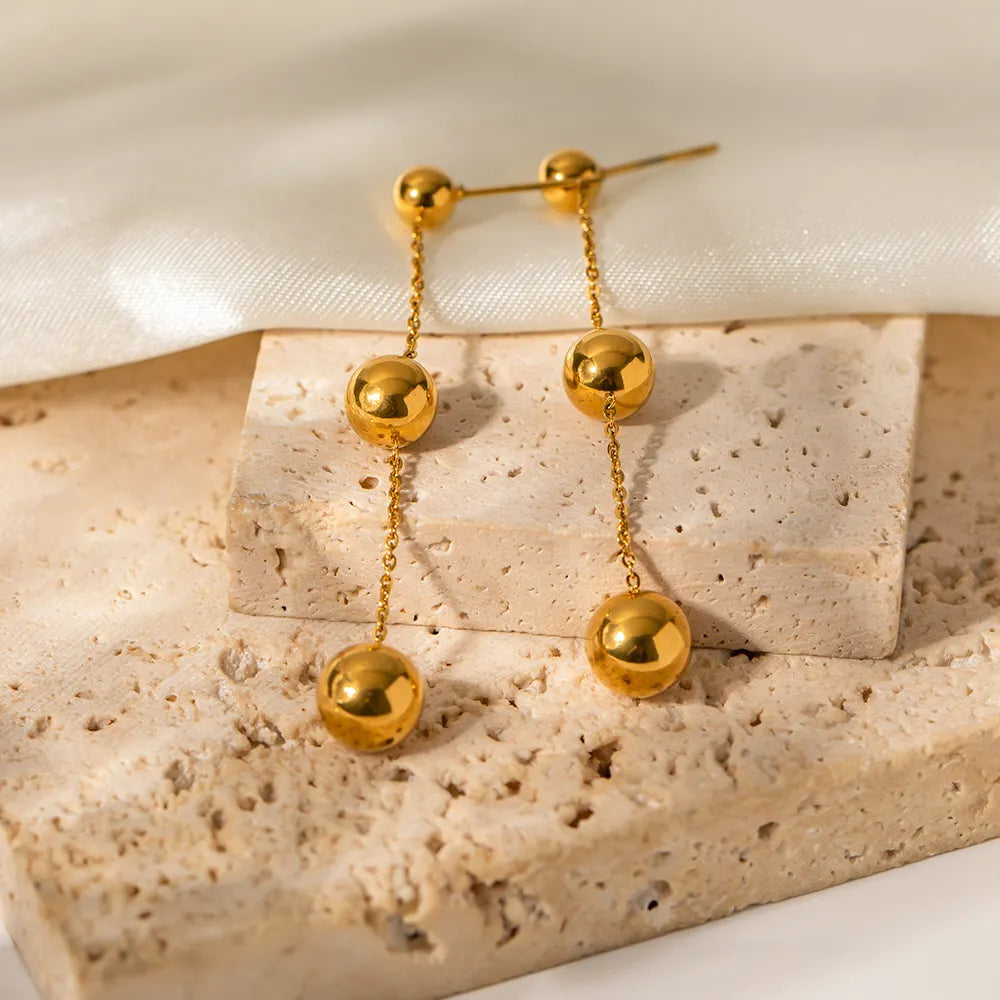 Orb Bliss Dangling Earring