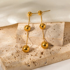 Orb Bliss Dangling Earring