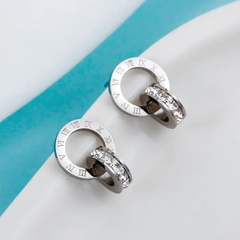 Roman Earring