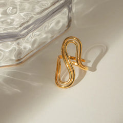 Layered S shaped Resizable Ring