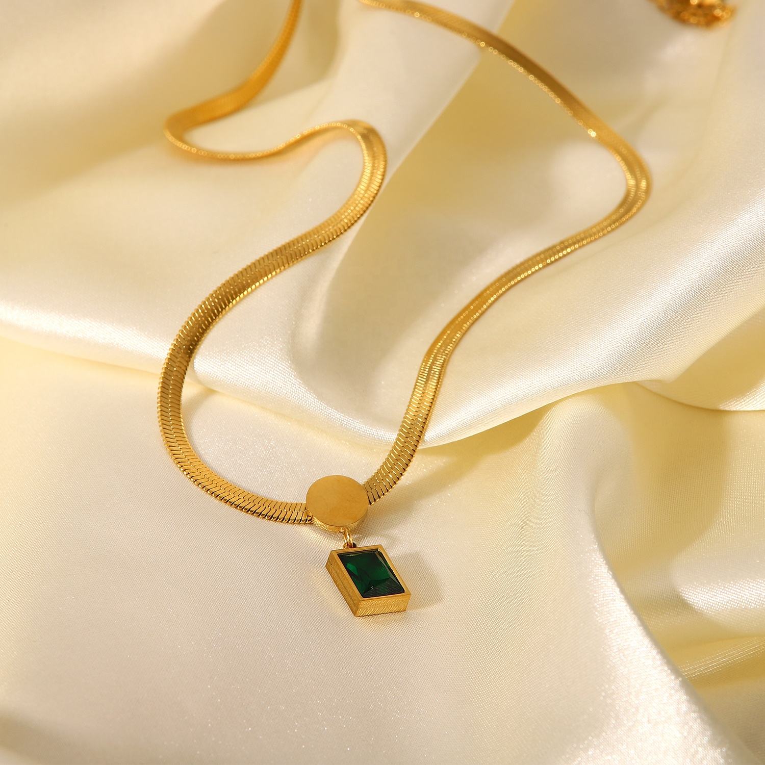 Snake Chain with Emerald Necklace