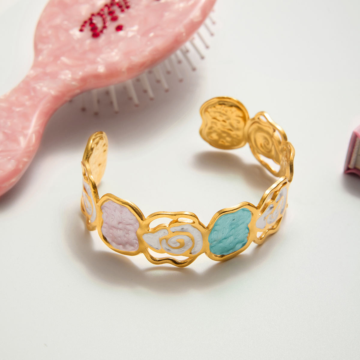 Bold Flower Bangle