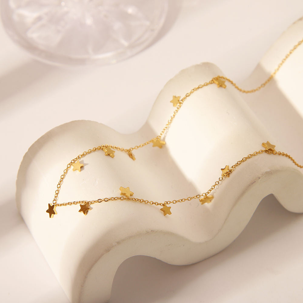 Tiny Star Necklace