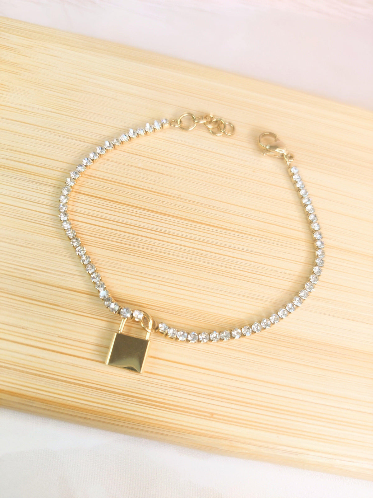 Sparkly Lock Bracelet