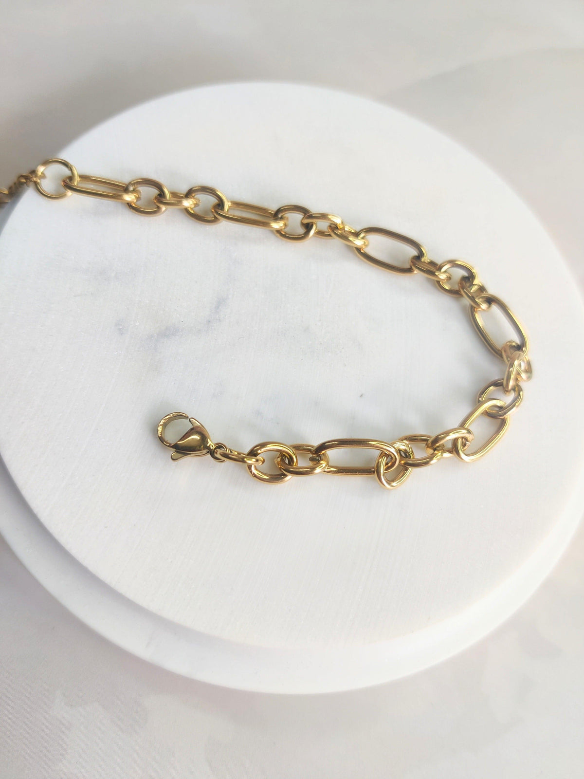 Loopy Chain Bracelet