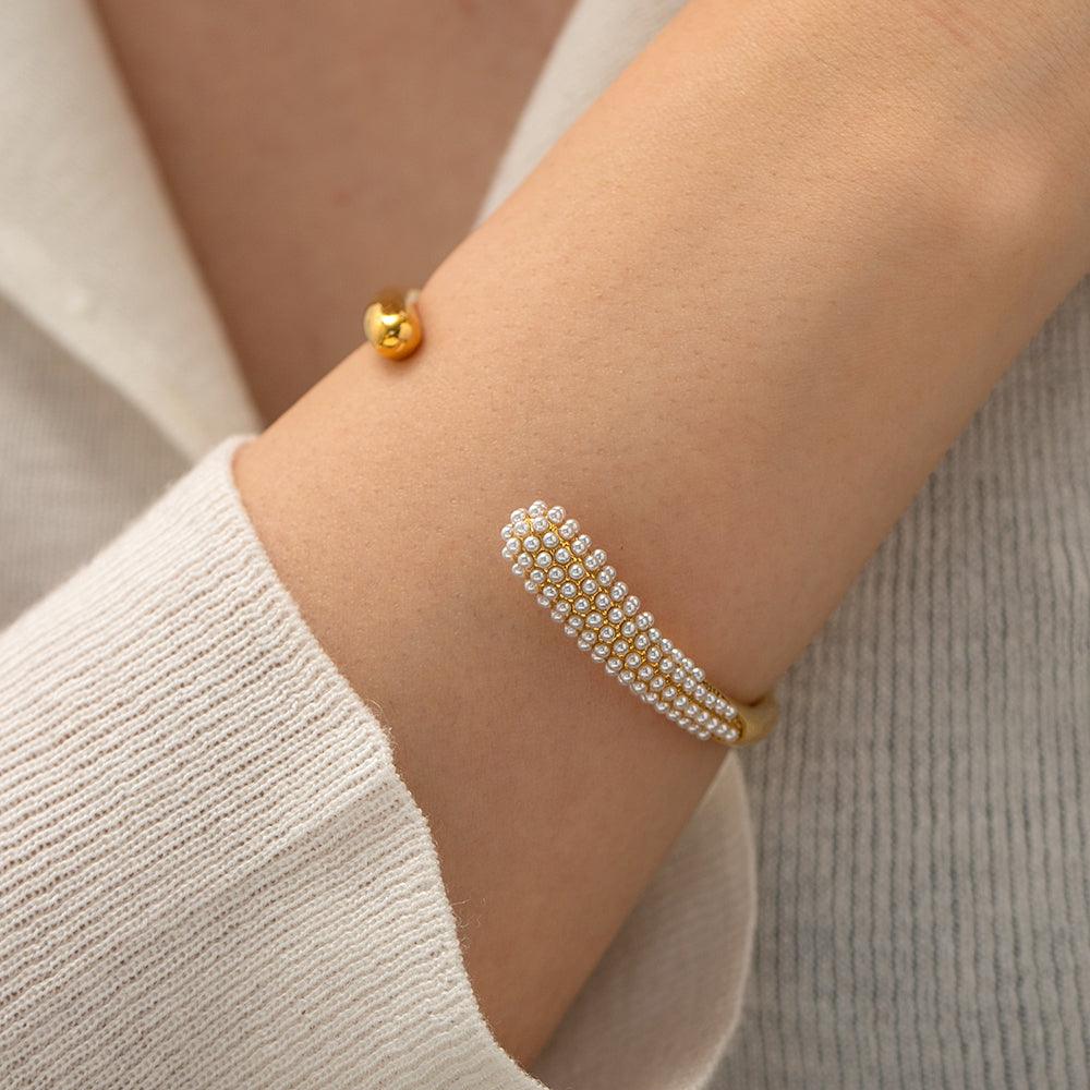 Statement Open Kada Bangle