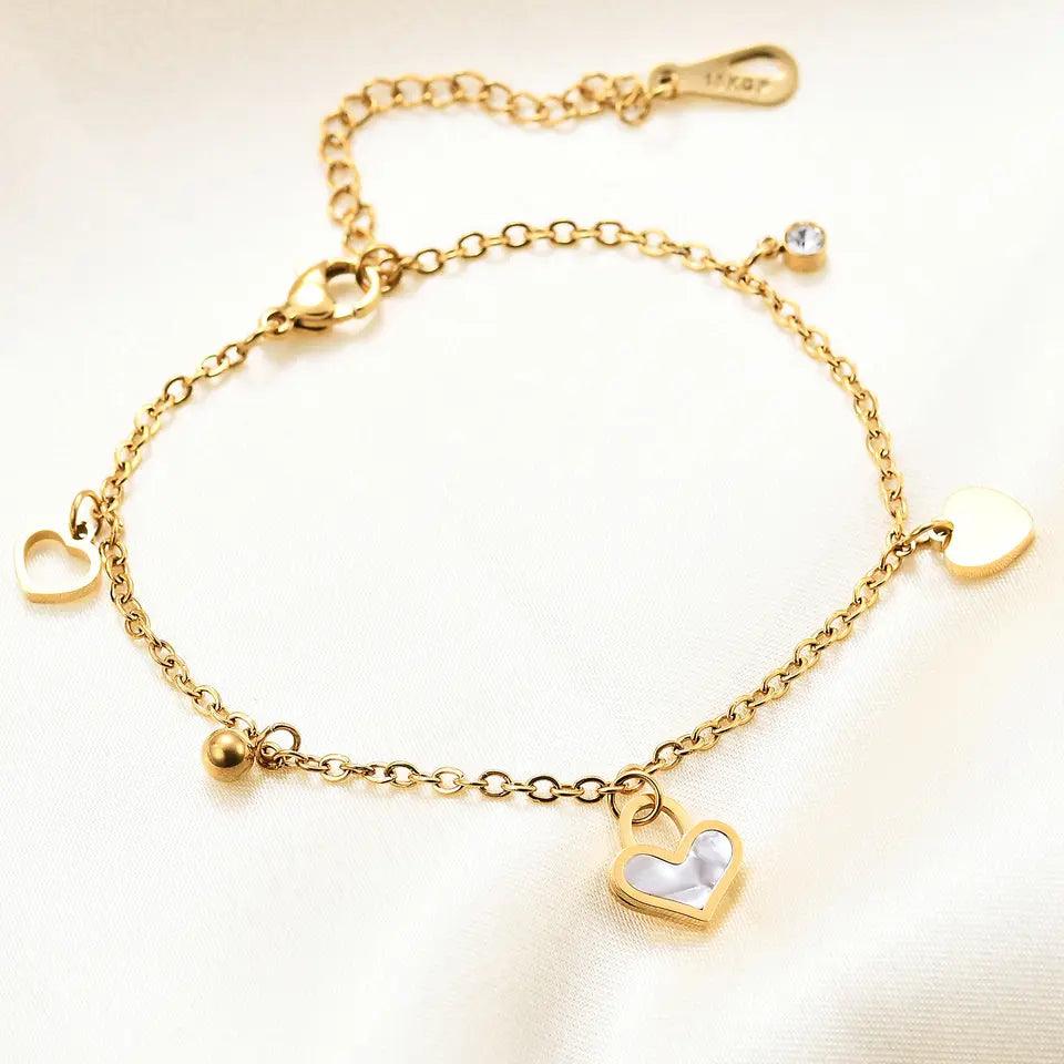 Hanging Heart Dainty Bracelet