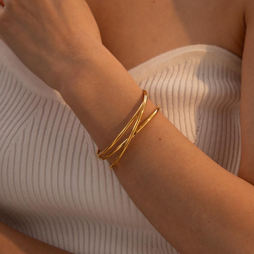 Criss Cross Signature Bangle Kada