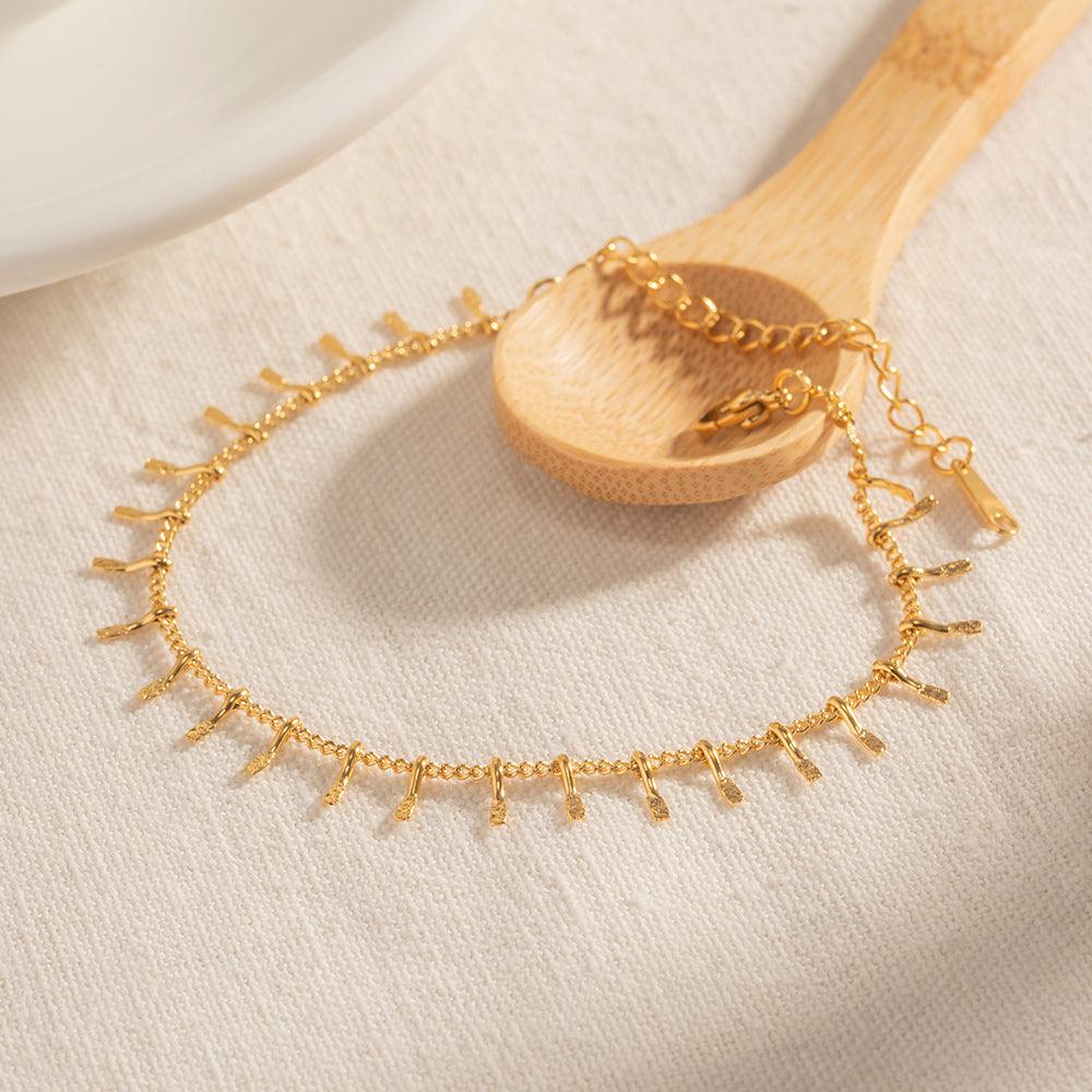 Tassel Spine Bracelet