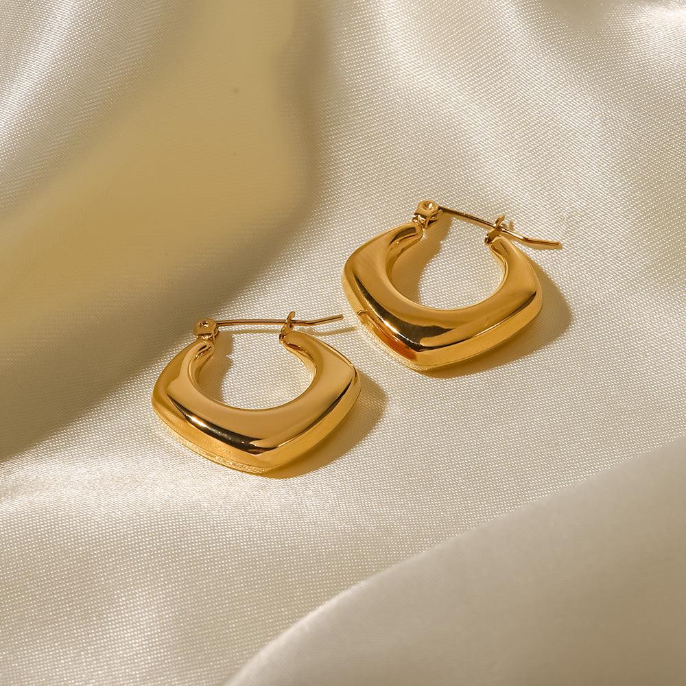 Mansi Hoop Earring