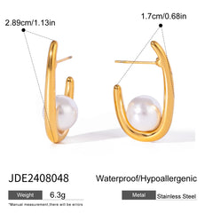 Bold Pearl Crescent Earring