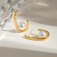 Bold Pearl Crescent Earring