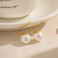 Pearl Dainty Hanging Earring