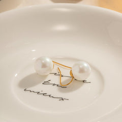 Pearl Dainty Hanging Earring