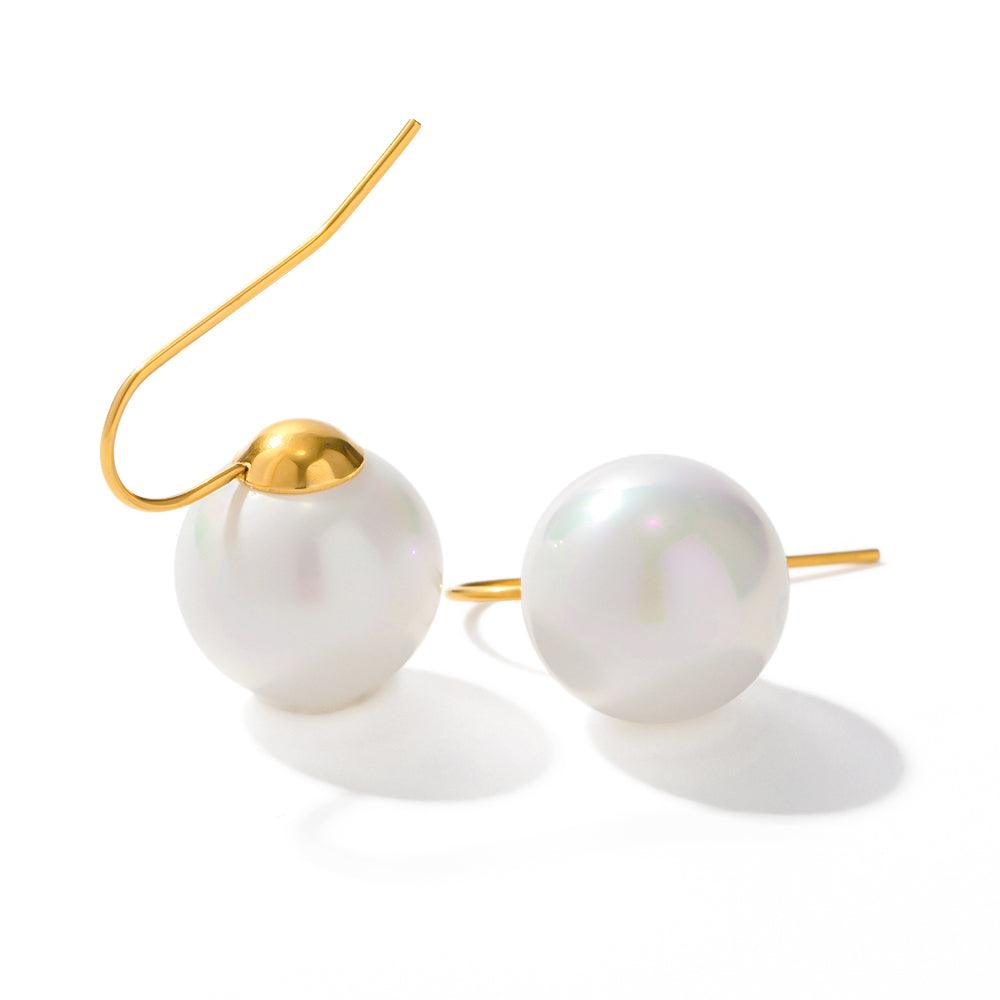 Pearl Dainty Hanging Earring