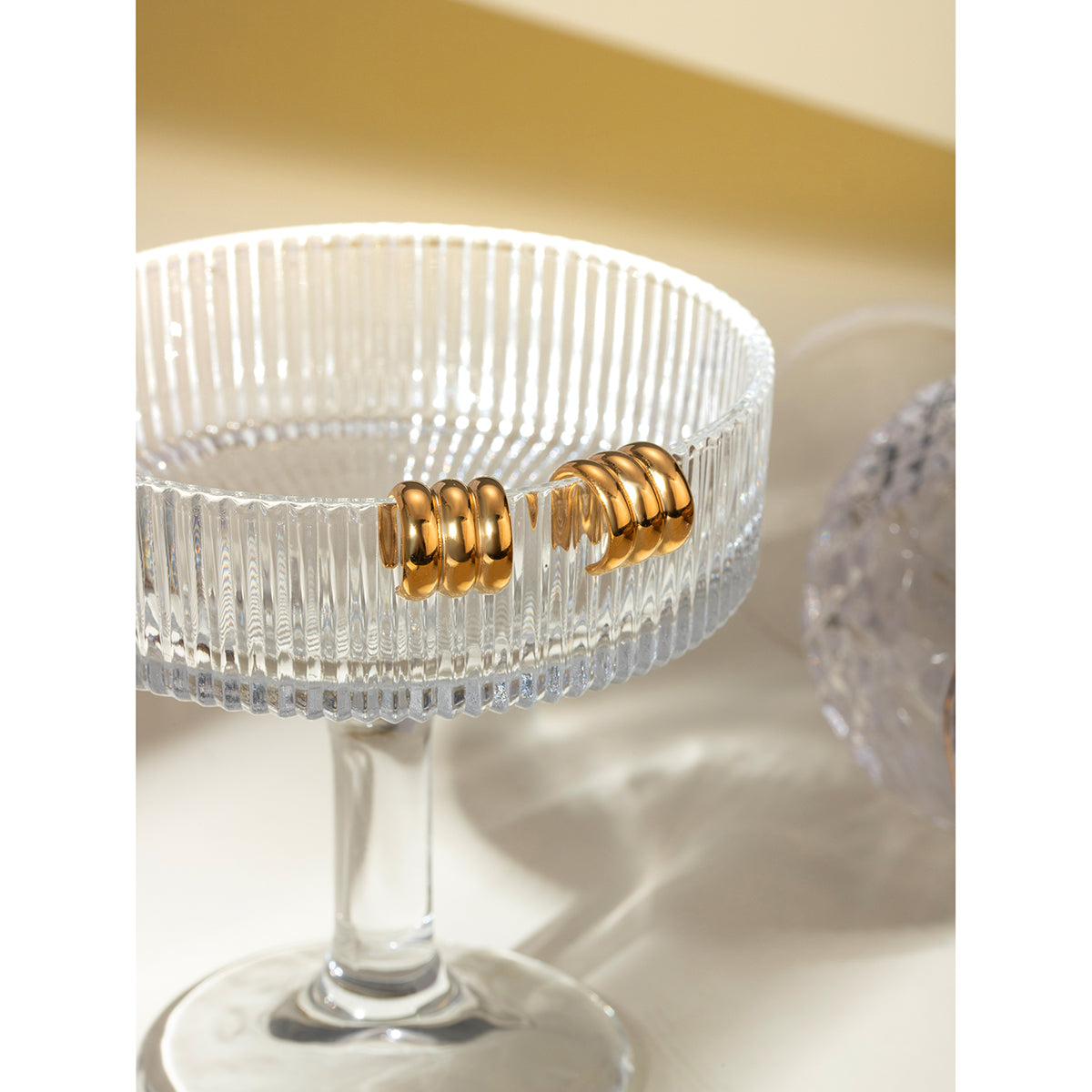 Curve Ear Cuff Earring