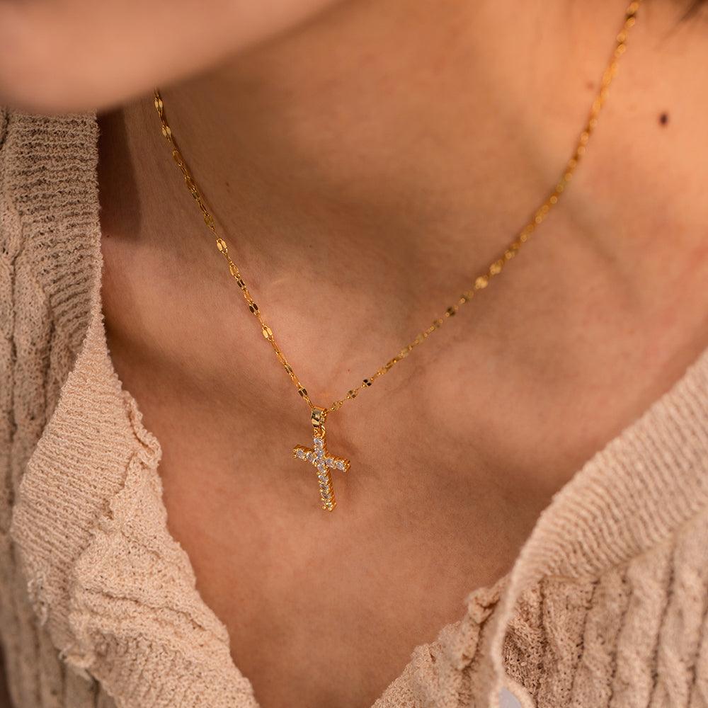 Cross Zirconia Necklace