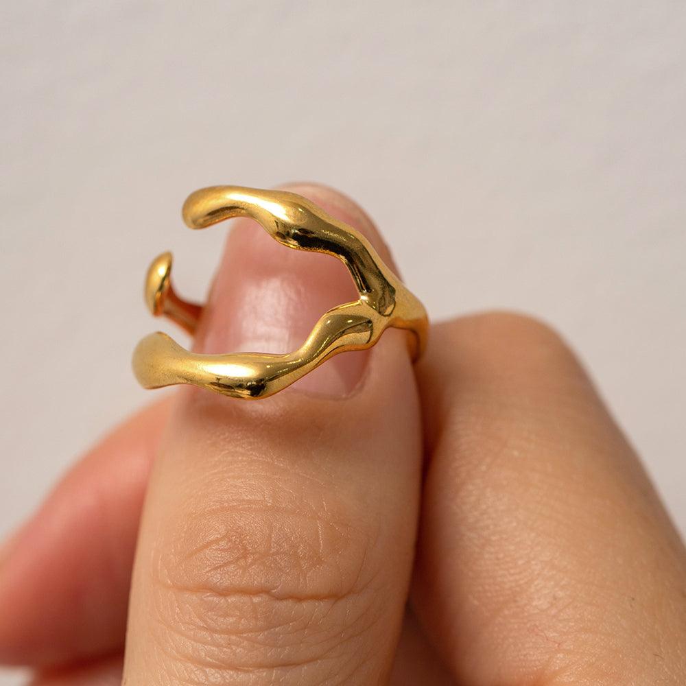 Callie Resizable Ring