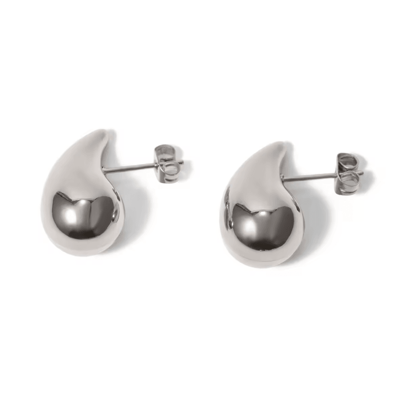 Tiny Water Drop Earring Silver