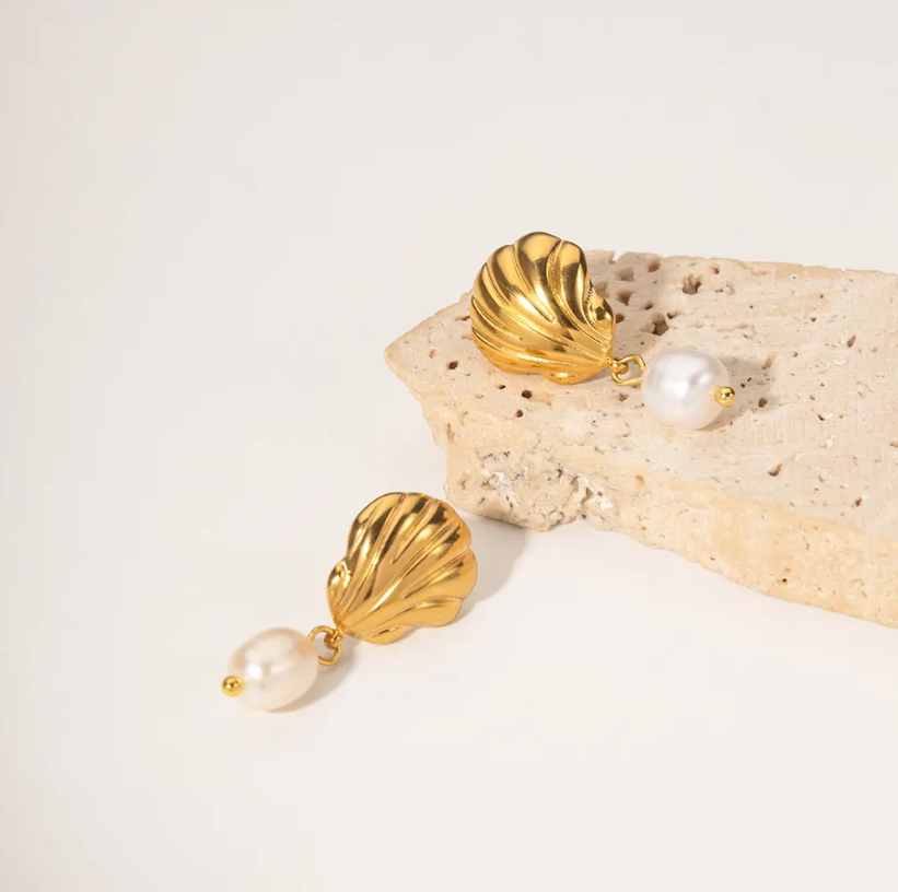 Sea Pearl Earring