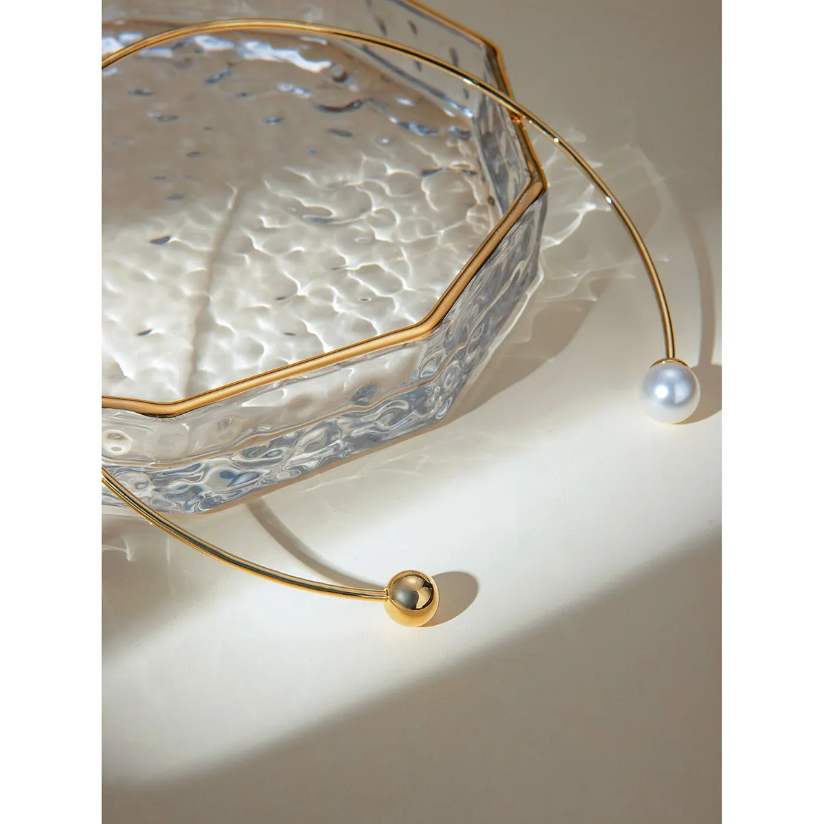 Orb Pearl Cuff Necklace