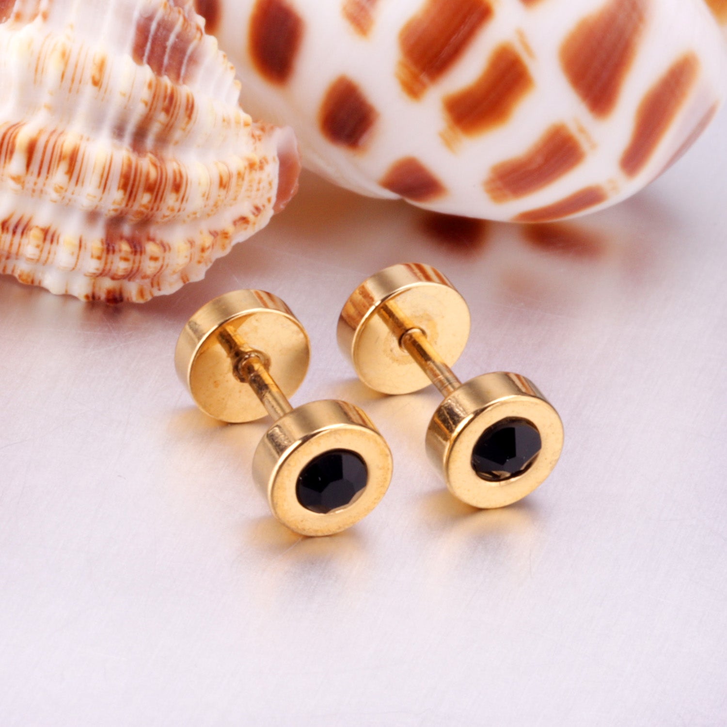 Disc Black Stud Earring - Gold