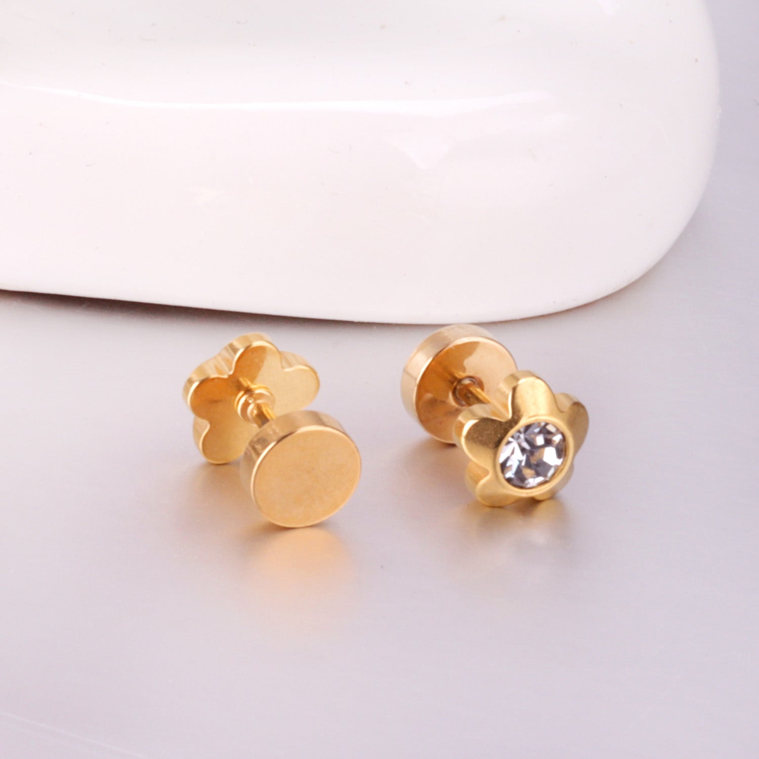 Diamond Flower Stud Earring