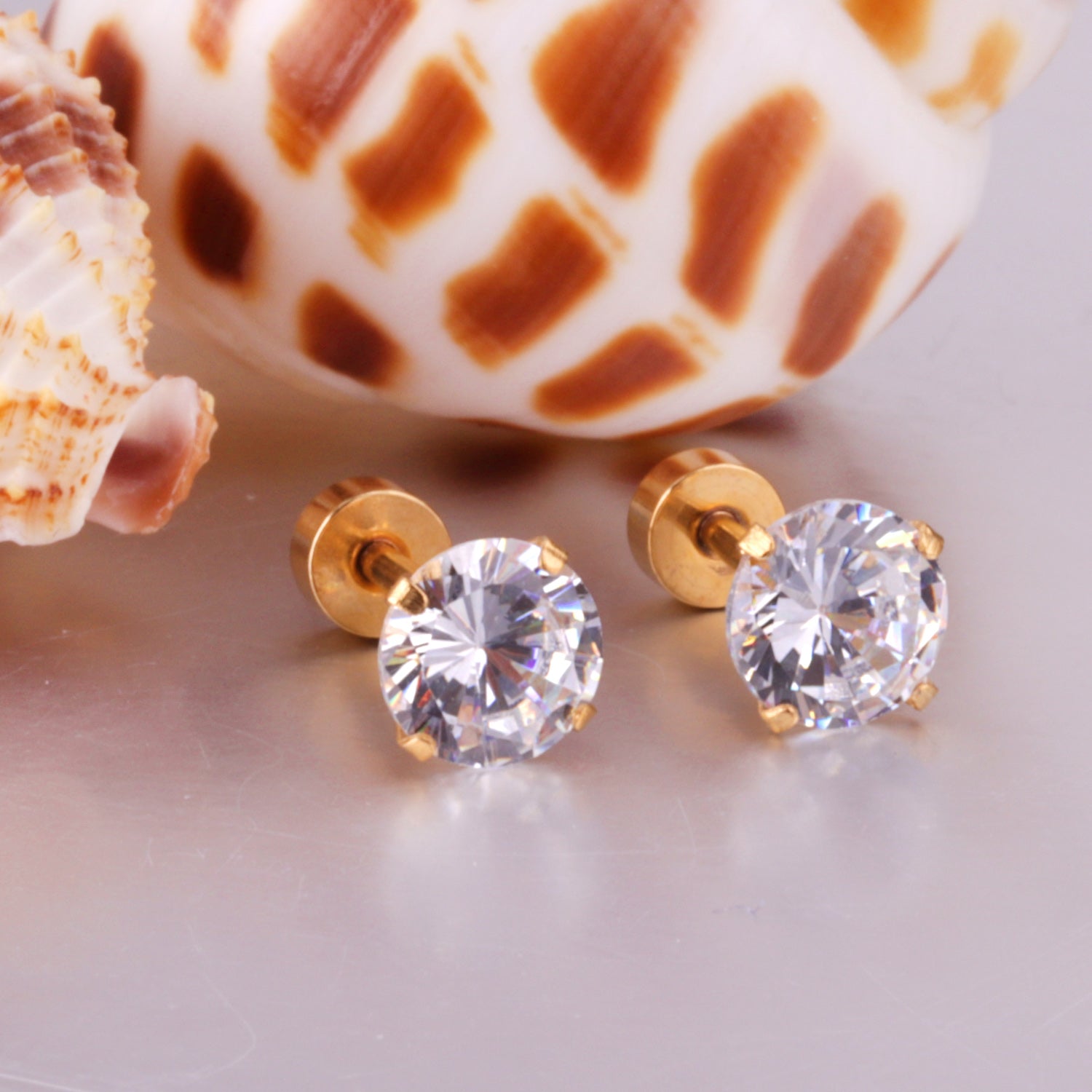 Solitaire Stud Earring
