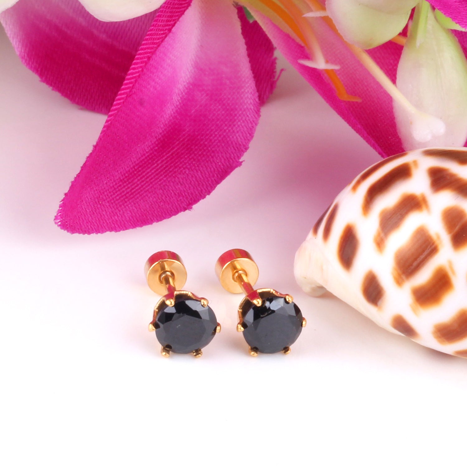 Noir Stud Earring - 5 MM