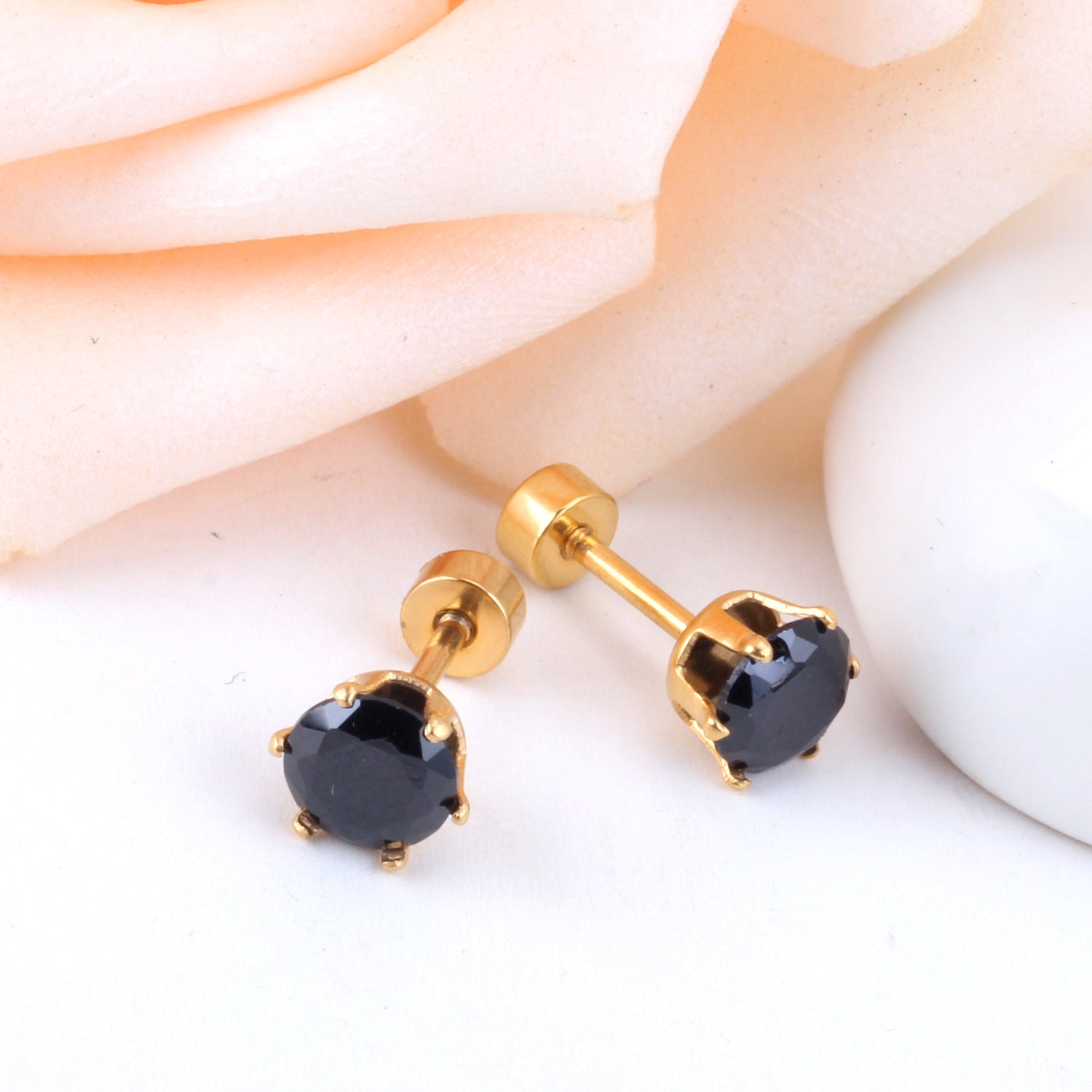 Noir Stud Earring - 3 MM