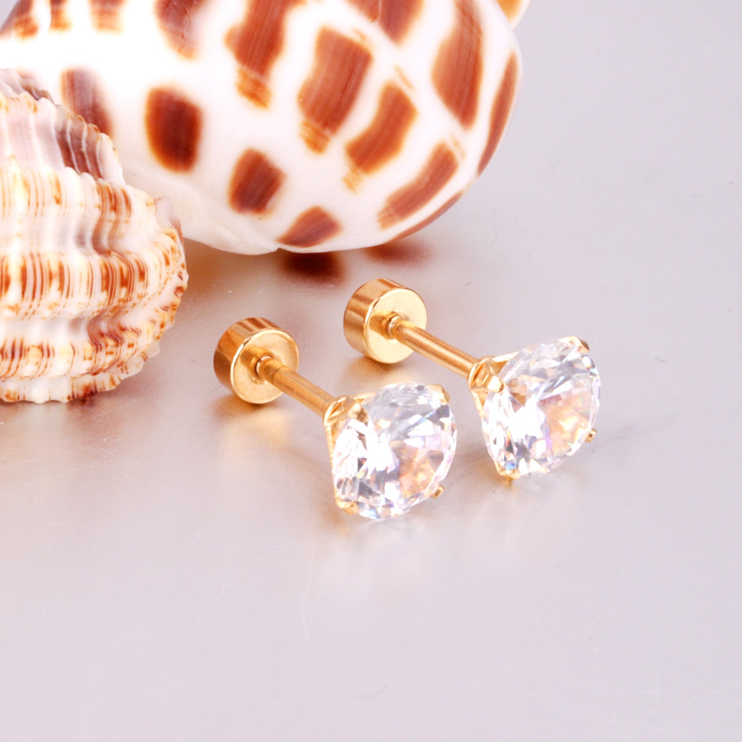 Solitaire Stud Earring - 7 MM