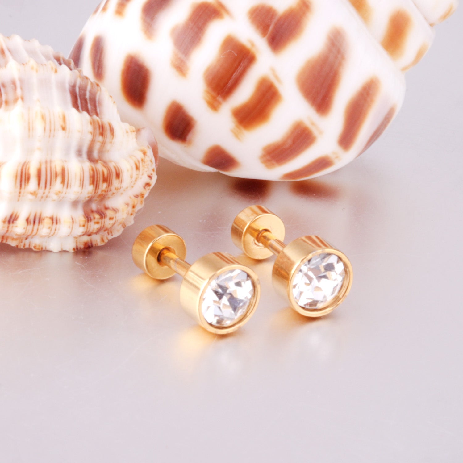 Spark Bolt Stud Earring - 4 MM